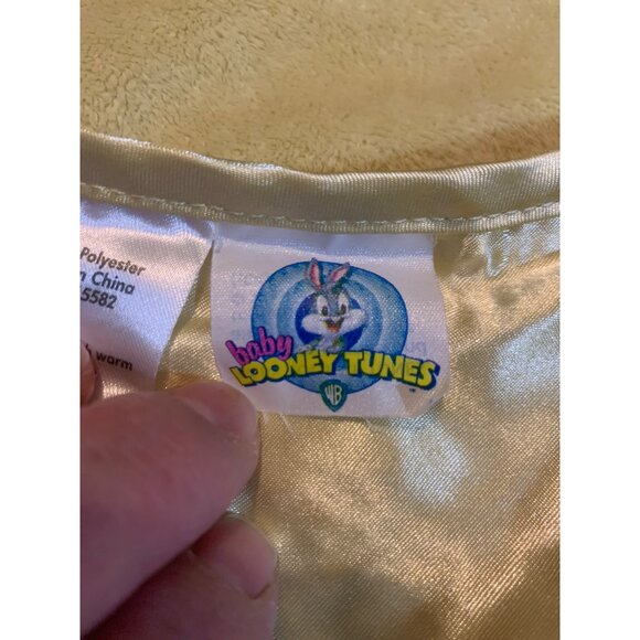 Looney Tunes Baby Tweety Sylvester Yellow 28 x 38 Polyester Baby Blanket - Picture 3 of 5